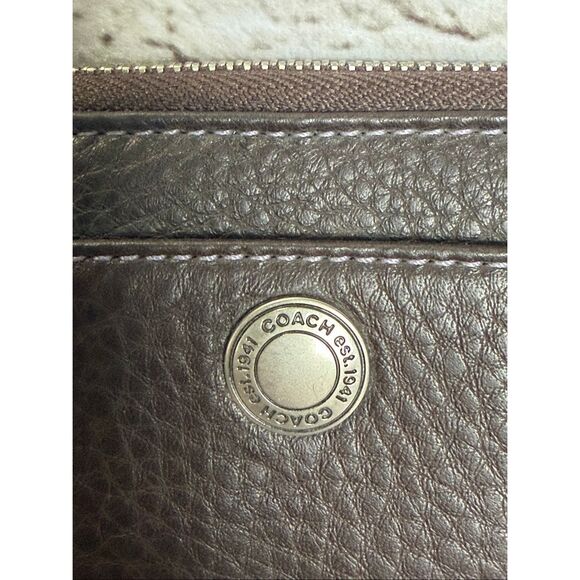 Coach pebbled leather wallet vintage NWT - Picture 2 of 9